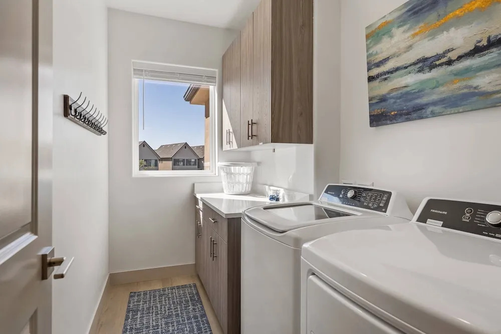 Swede Escape #5 3 Bedroom Townhouse