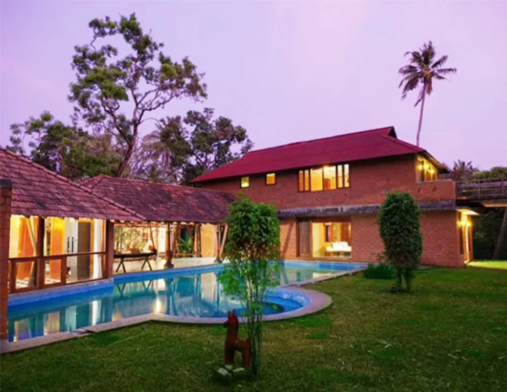 Vinnca Lake House