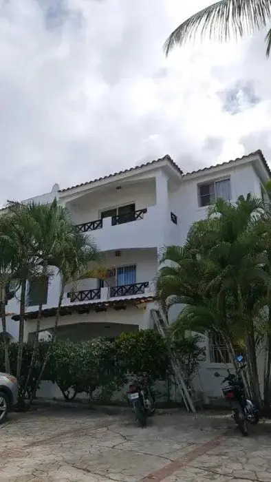Sunny Apartment