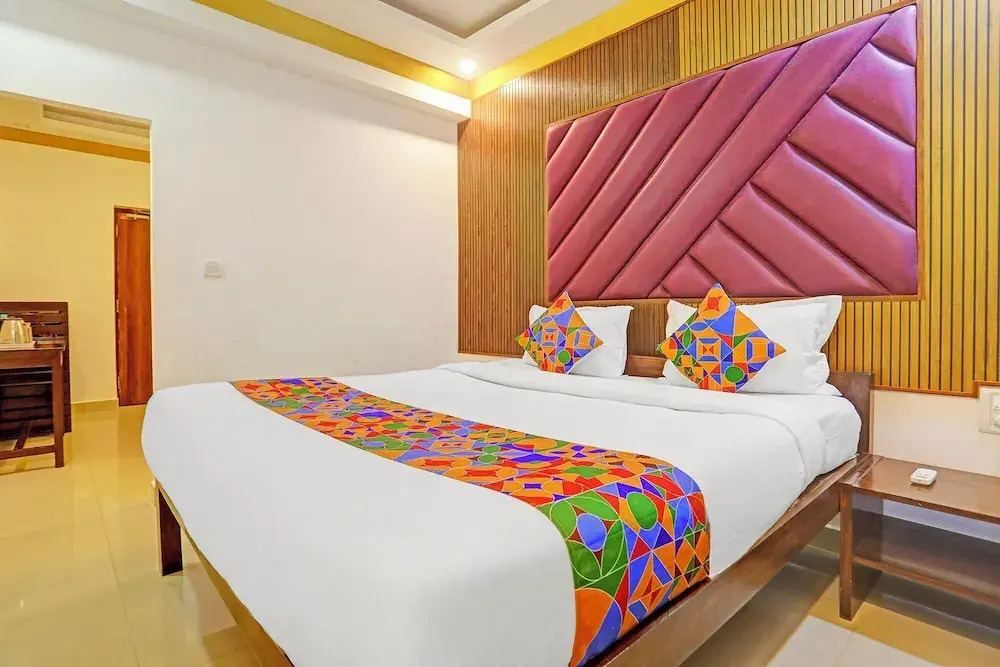 FabHotel 22 Squares Living Spaces - Nr Calangute Beach