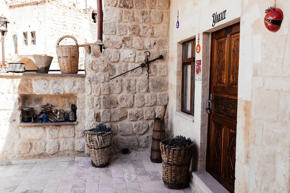 Bayar Cave Suites Special Class
