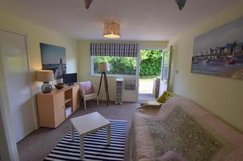 87 Sandown Bay Holiday Centre