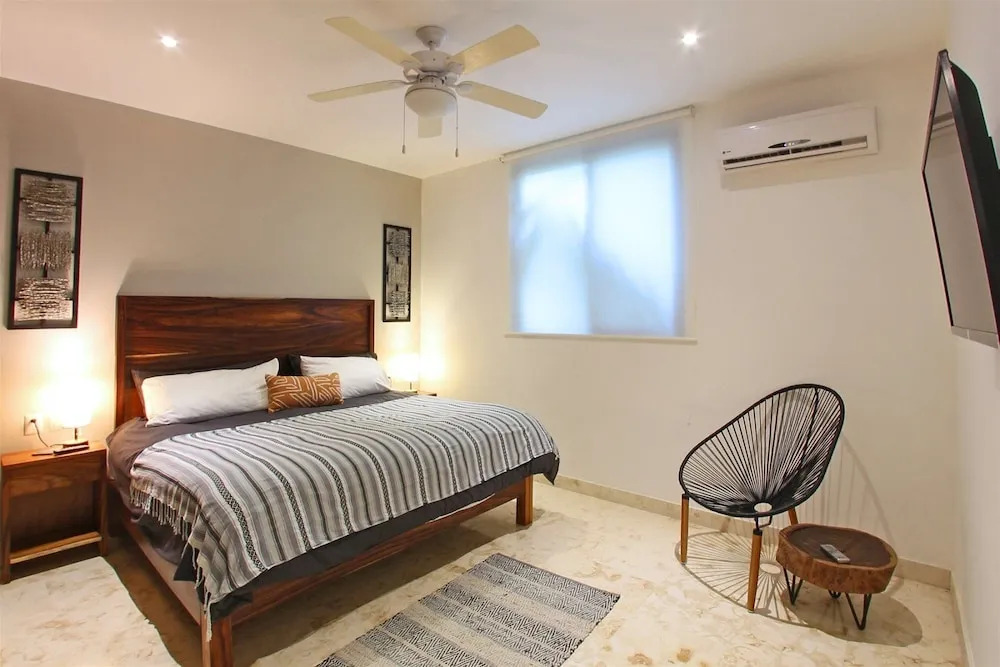 Oh So Heavenly Condo , ENCANTO 205 E – By Salt-Kisses