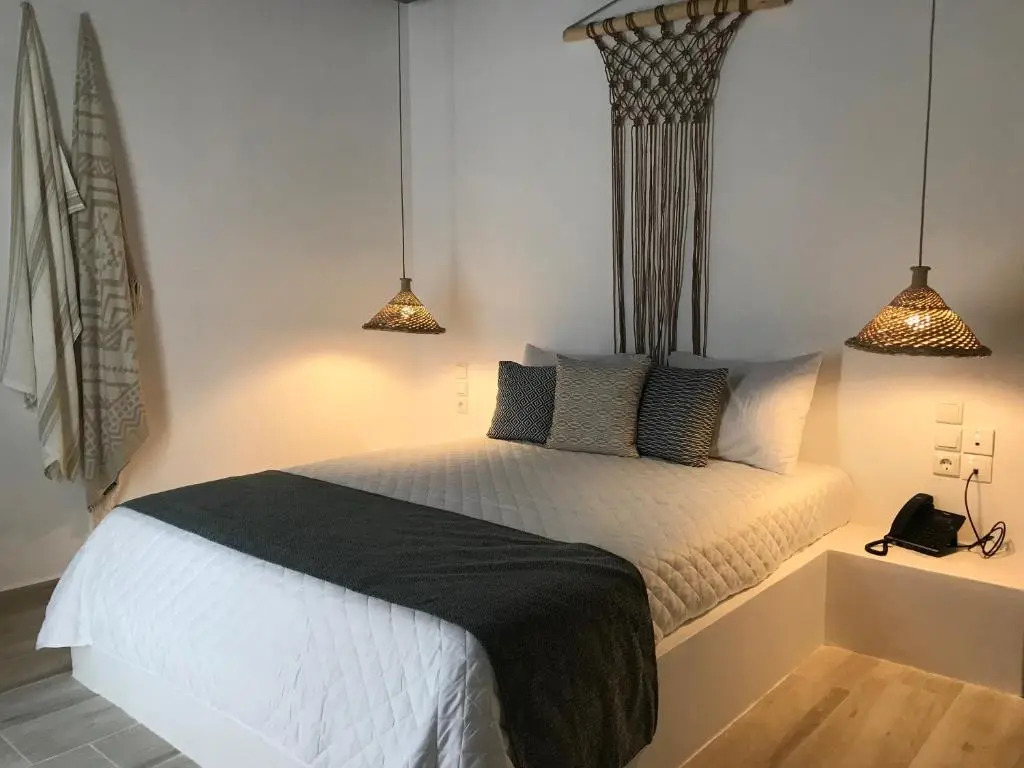 AELLIA HOTEL & SUITES LEROS