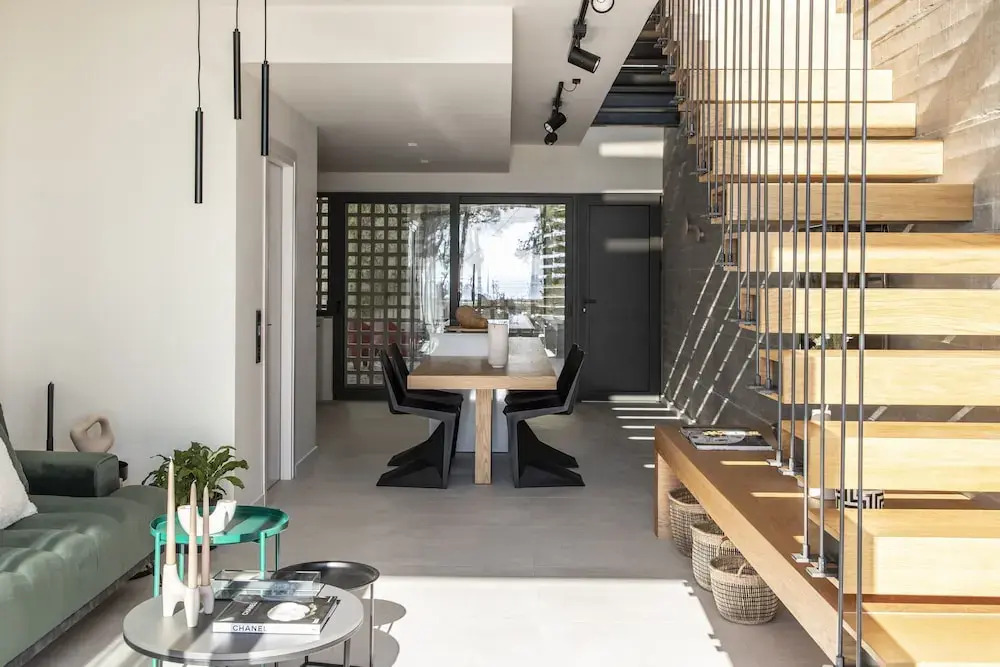 IKIES 3 Modern Eco-Friendly Private Seaview SIGNATURE Villas with a Pool