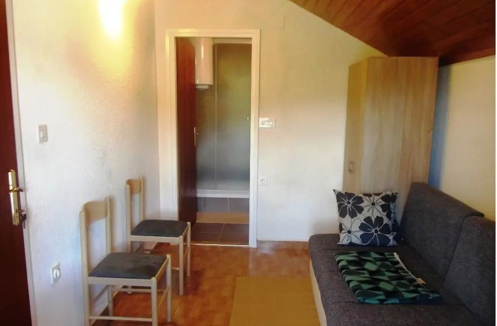 Apartments Milka Brodarica