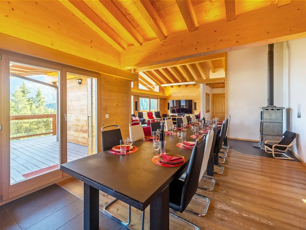 Grand Holiday Home With Sauna in Riddes