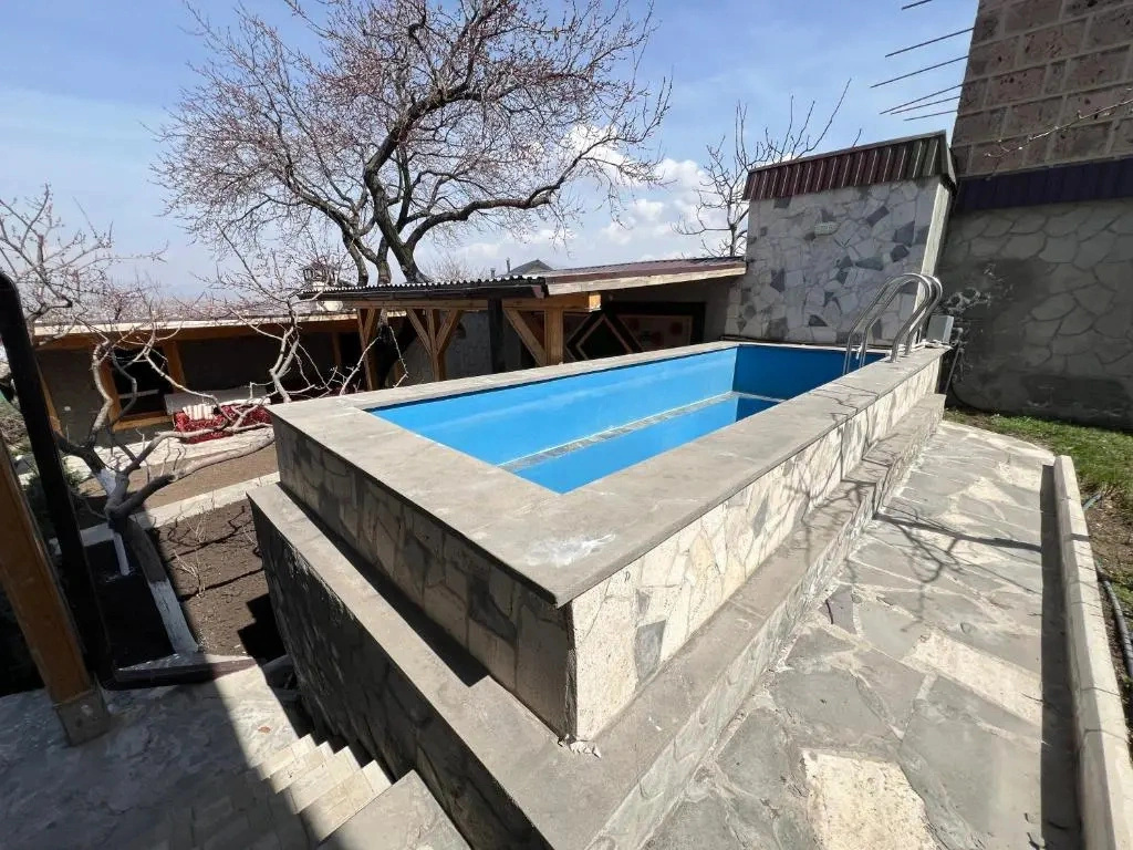 Garden House Yerevan Guest House
