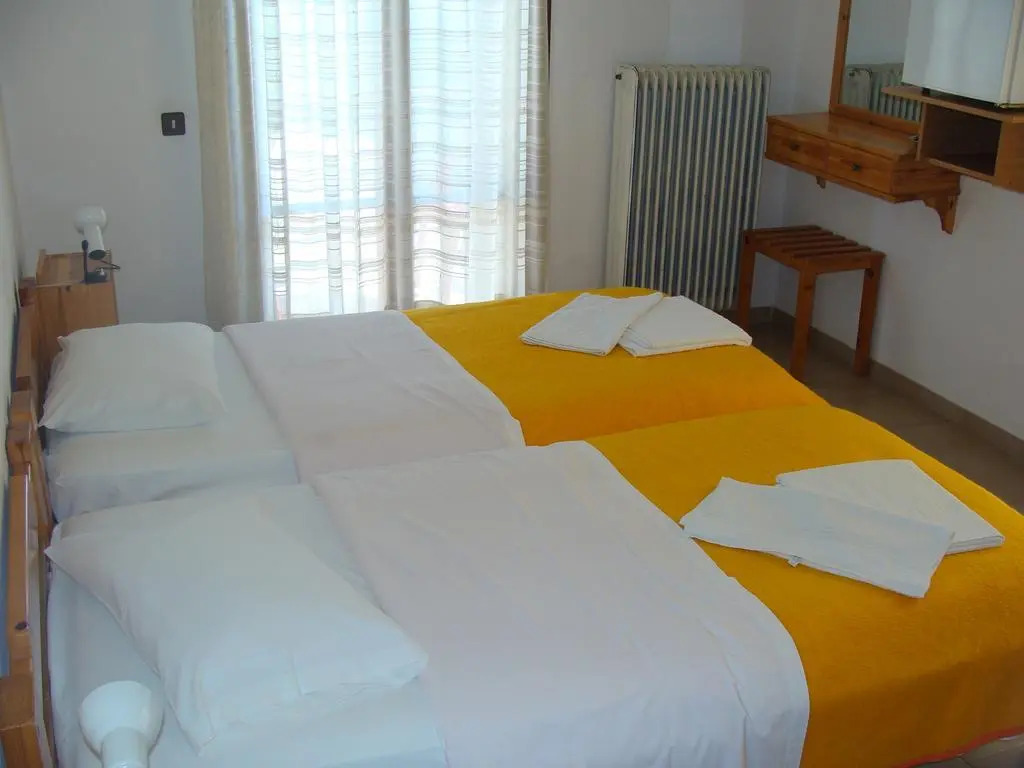 Hotel Aris