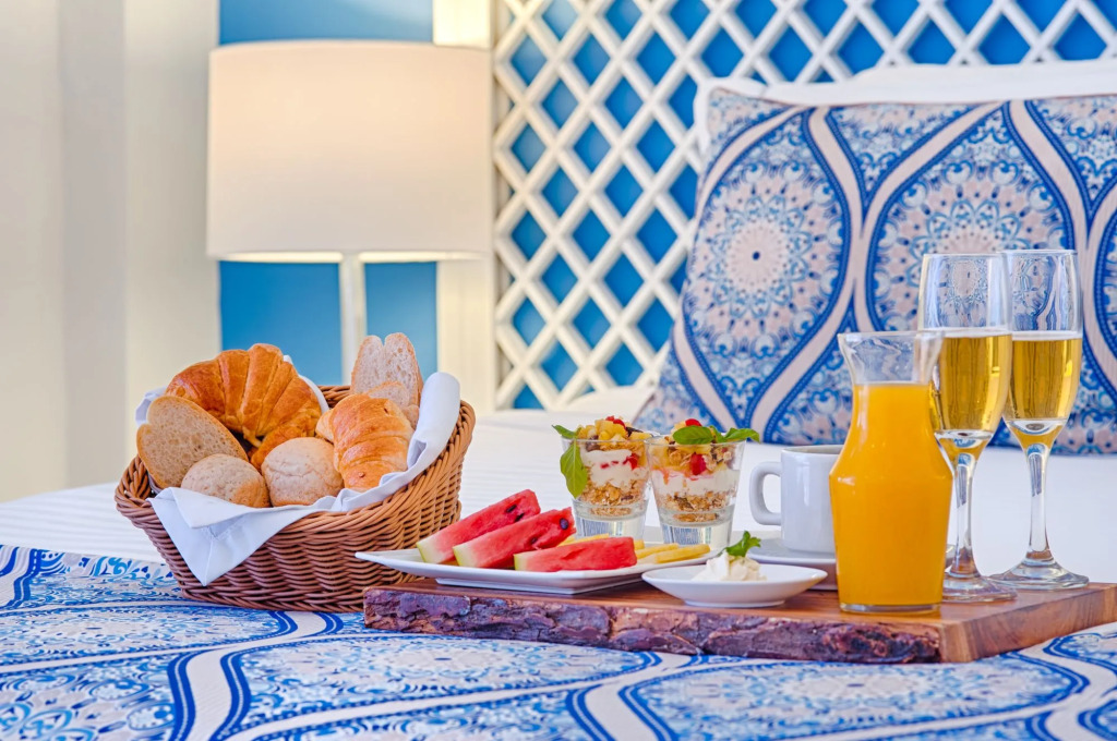 Hotel San Luis Beach House By OxoHotel