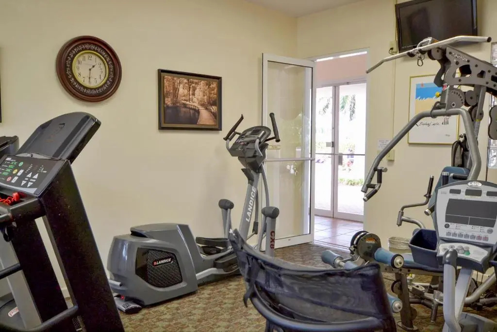 Bahia Vista 14-361, Isla Del Sol, 2 BR, Heated Pool, Spa, Near Beach, WiFi