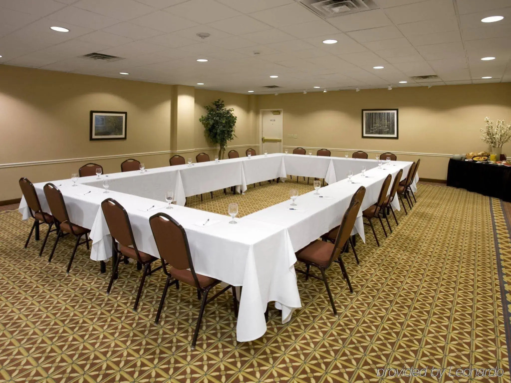 Holiday Inn Express Nashville-Downtown - Broadway by IHG
