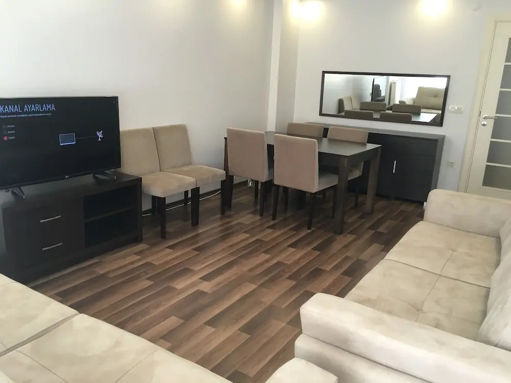 Celik Apartments