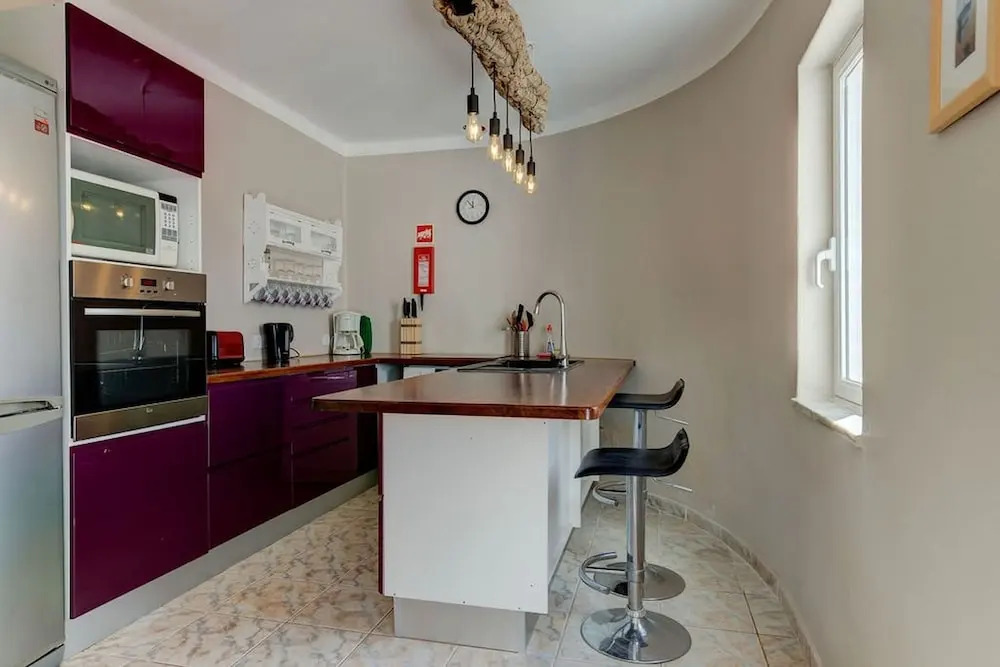 Villa Vale Verde 5 Bedroom Villa, 10 min walk to