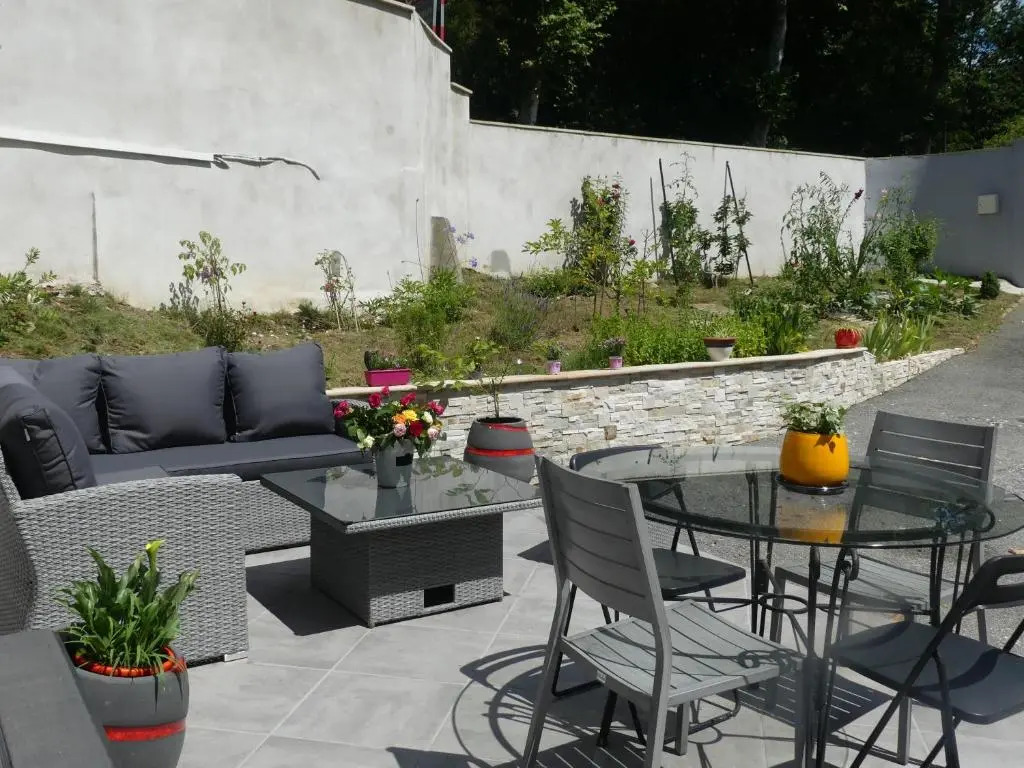 Toki Eder chez Marisol, piscine chauffée, décoration soignée et océan à 15 minutes entre Bayonne et Hossegor