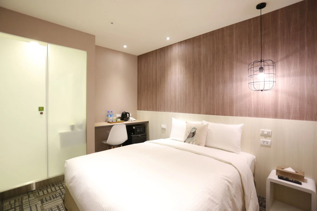 Ark Hotel - Changan Fuxing方舟商業股份有限公司