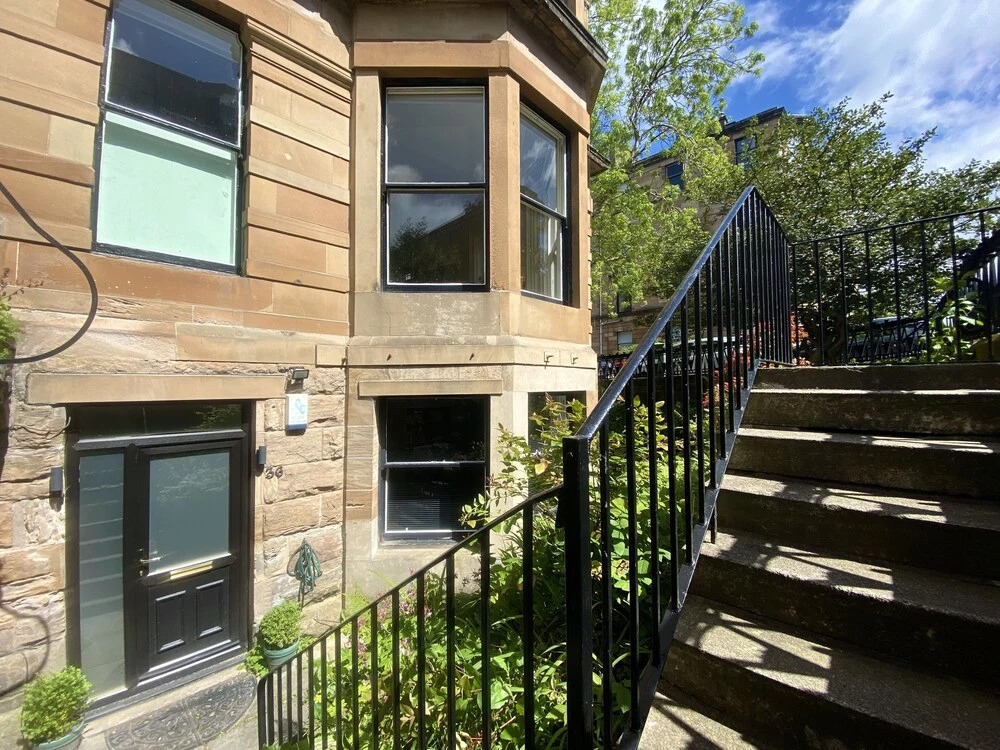Premium 4 bed Apartment, West End of Glasgow