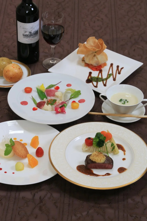Andiamo Partenza Hotel Hashima