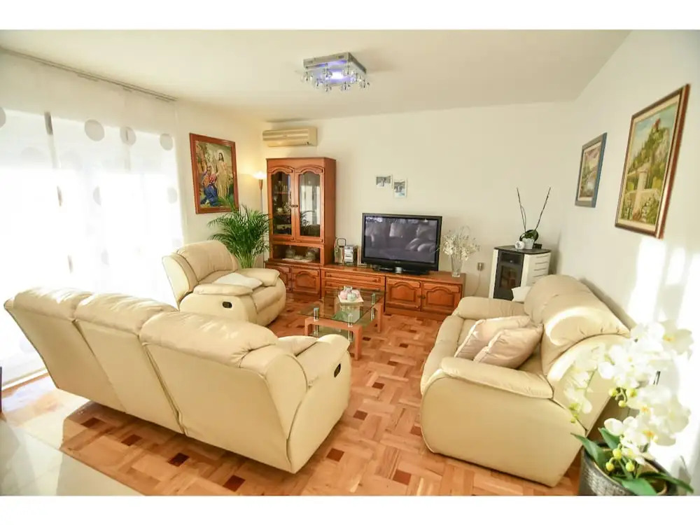 Hostel Sinj