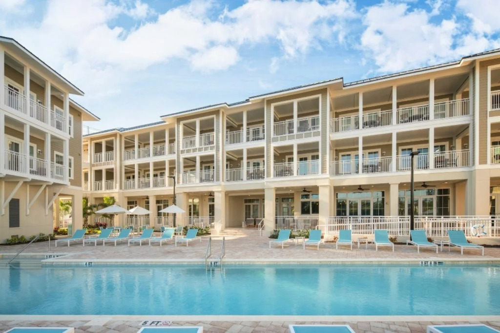 Waterline Villas & Marina, Autograph Collection