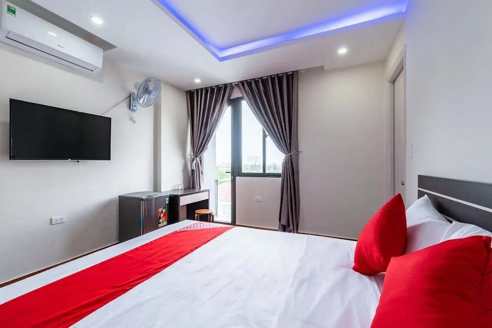 OYO 344 Three Girl Hotel & Apartment