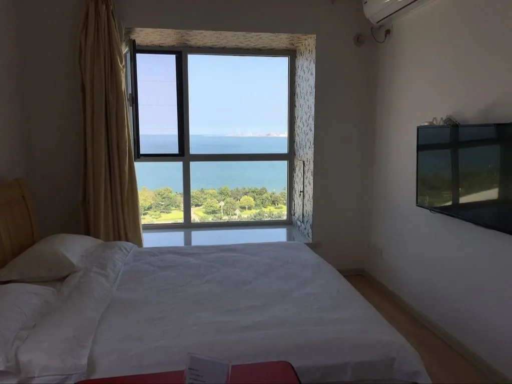 Weihai Zhazhichuang Theme Hotel
