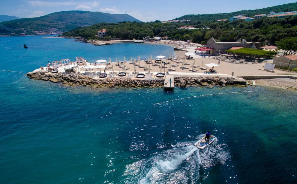 Valamar Tirena Hotel
