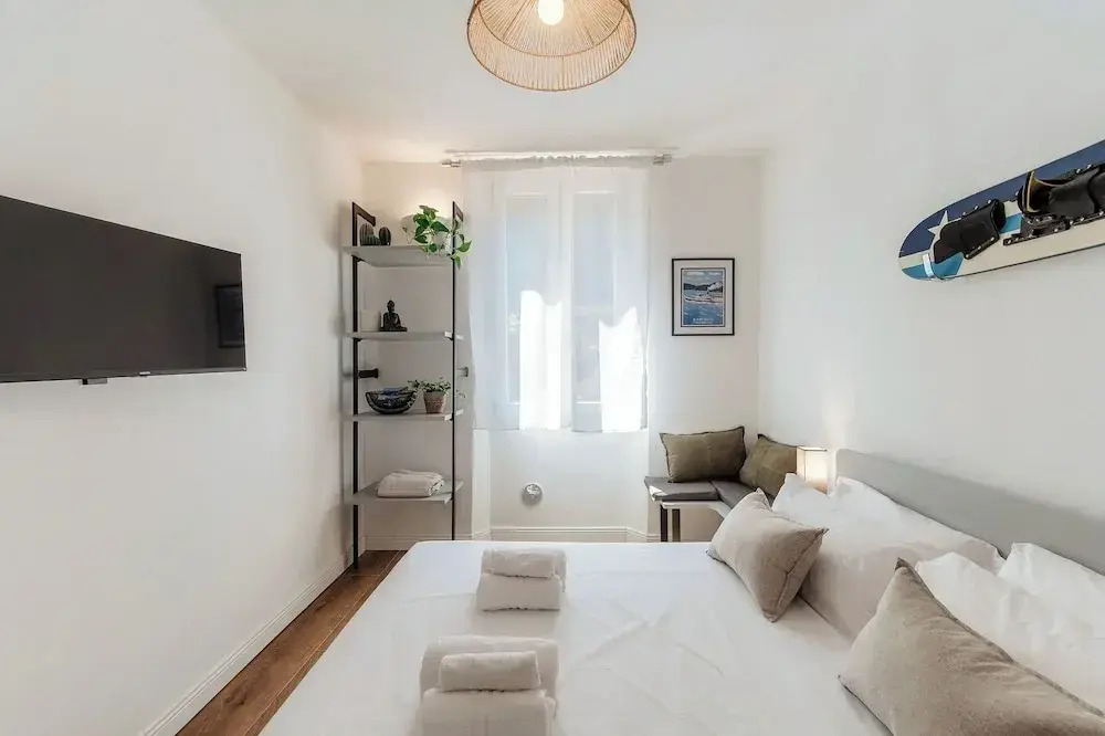 Casa Batèl Suites & Apartments