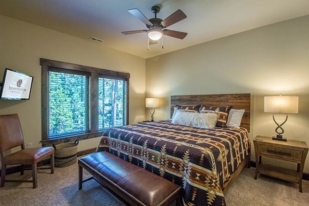 Trailmere Circle 56294
