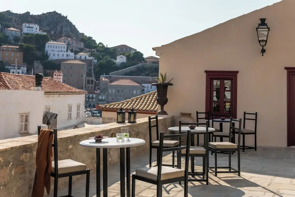 FOS Hydra residence