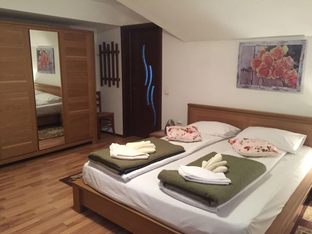 Pensiunea Buon Gusto Sibiu-motorcyle friendly,city center