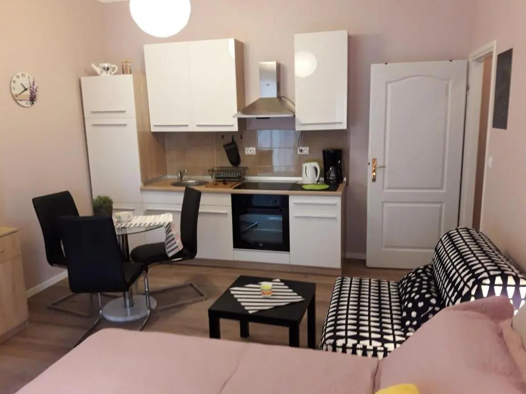 Cozy Studio Ap Rubin, Centre, Fully Furnished, Free WiFi