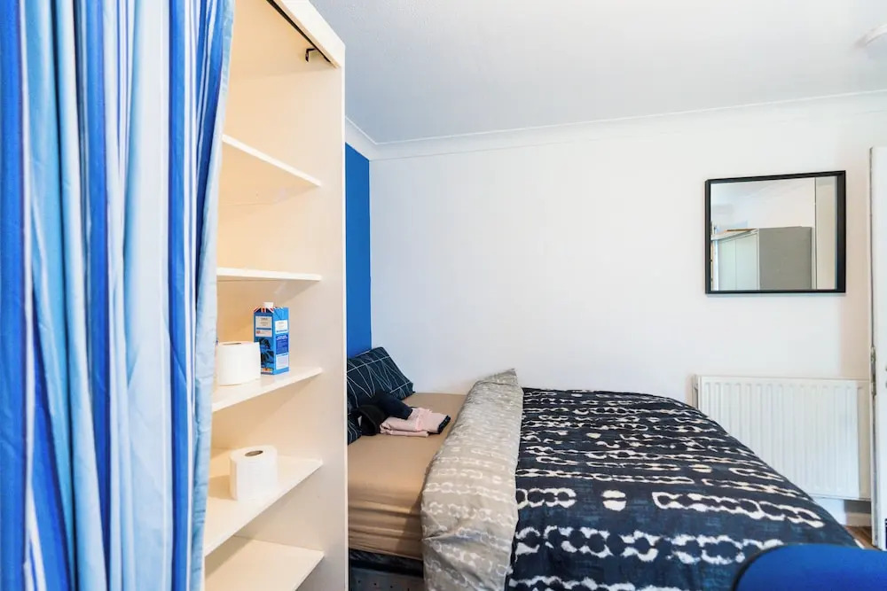 6-bed House-reading-sleeps12-towncentre