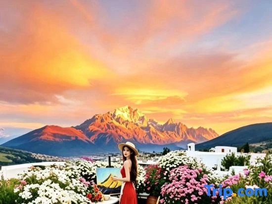 Moon · Yunxi Galaxy lives in the ancient city panoramic hotel