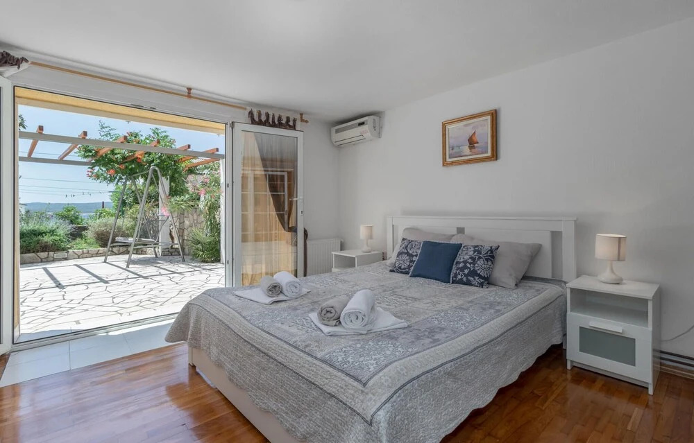 Stunning Apartment in Crikvenica With 2 Bedrooms and Wifi