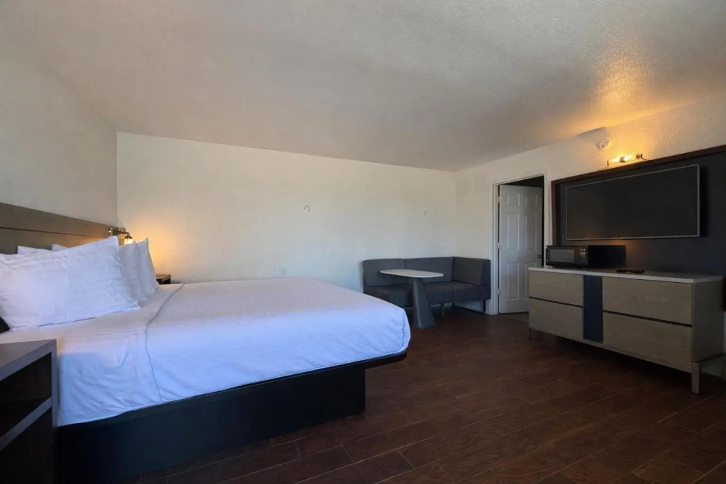 Fishermans Cove Inn