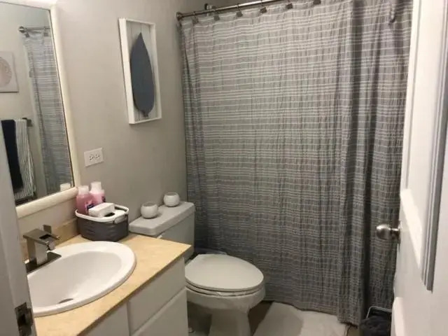 3 Bedroom Apt. Close to Main Beaches/Attractions