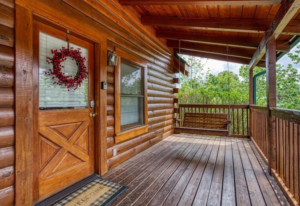 Ern813 - Heavenly View- Great Location! Close To All The Action! 6 Bedroom Cabin by RedAwning