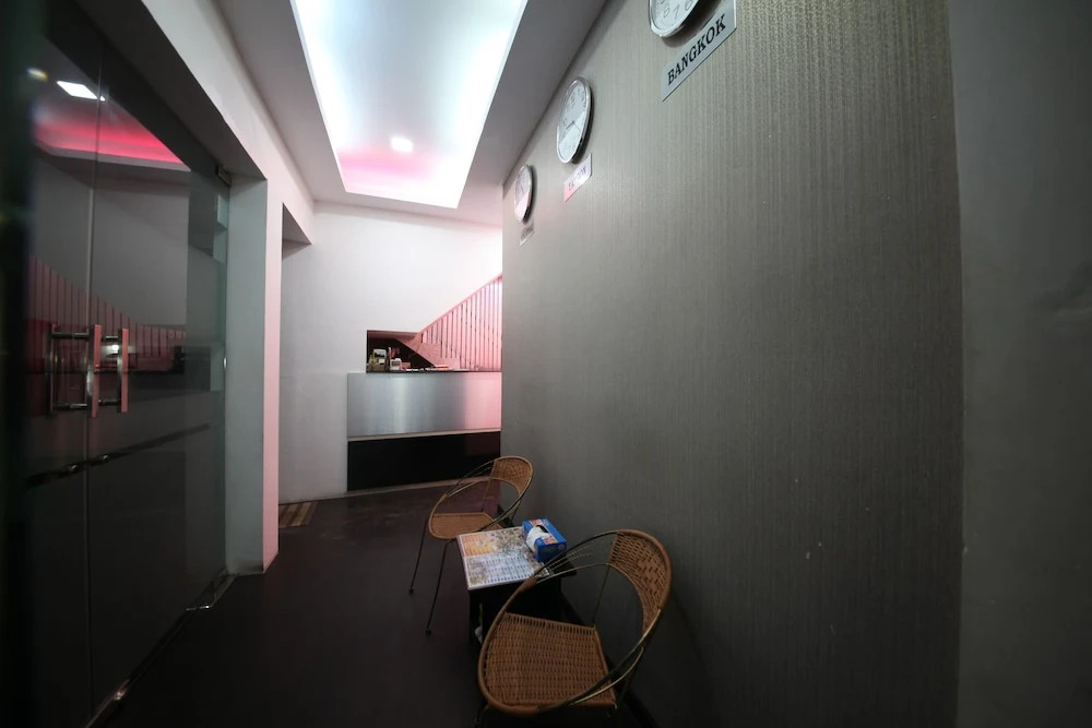 Mini Platinum Hotel