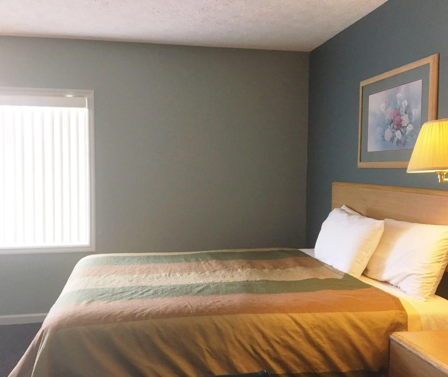 Overton Motel