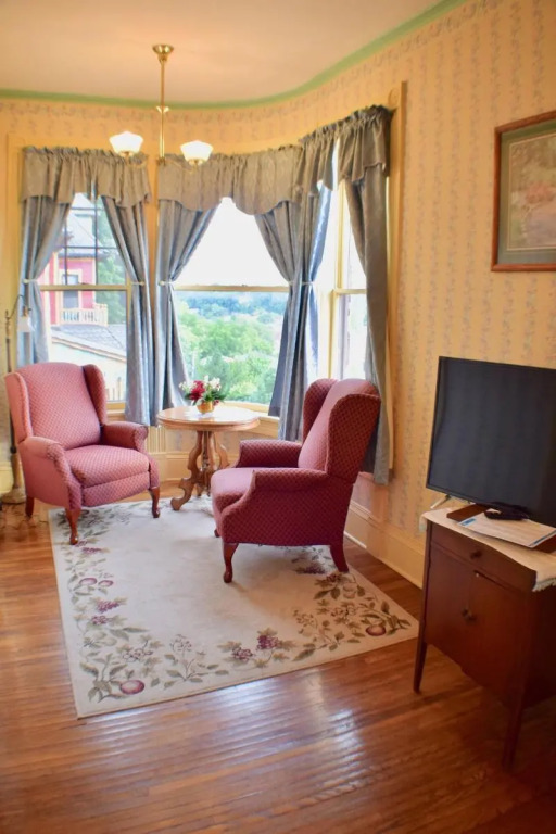 The Hancock House Bed & Breakfast Inn