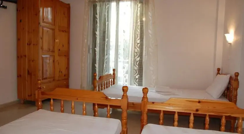 Sotis Rooms