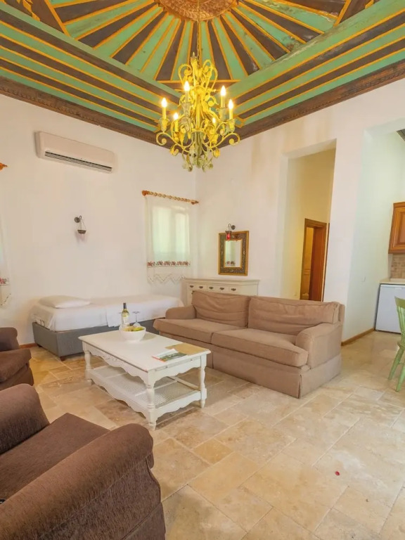 guesthouse by west