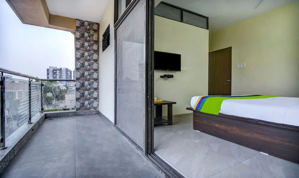Treebo Sayaji Residency