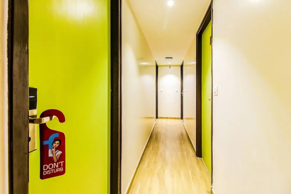 FabHotel Regal International Andheri