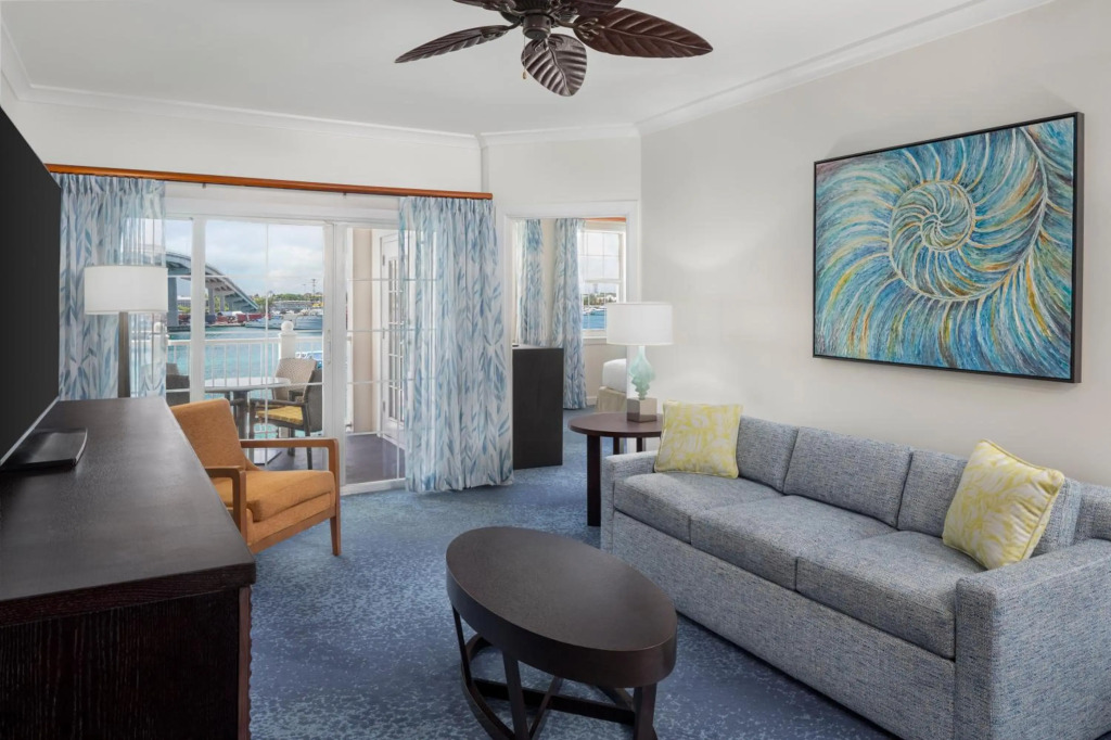 Harborside Resort & Vacation Rentals at Atlantis