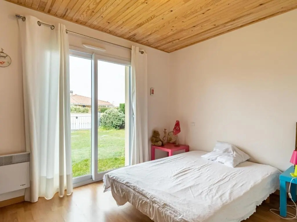 Grande maison familiale 4 chambres, 140m², proche forêt, terrasse et jardin clos, Biscarrosse - FR-1-521-22