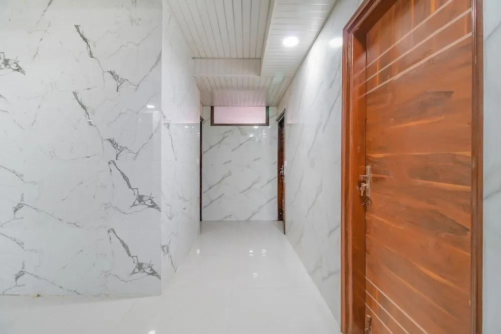 OYO Home 41357 Cozy Stay NSIT Delhi Dwarka