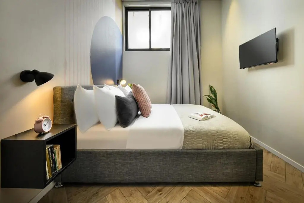 Colorbox - by Loginn Tel-Avivian hotels