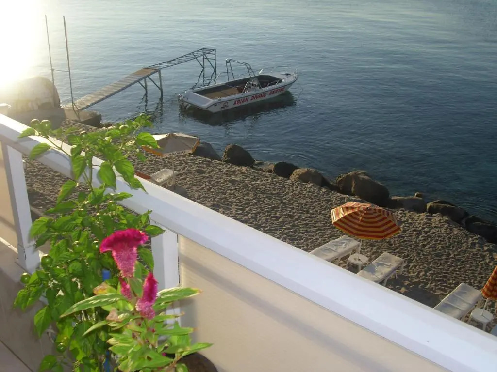 Ladikos Beach Hotel